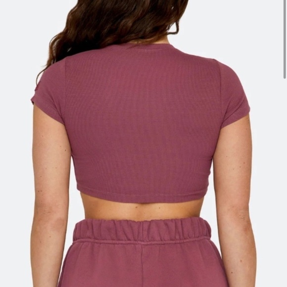 SET ACTIVE WOMENS FORM CROP TEE XS PINK WORKOUT TOP - Picture 2 of 7